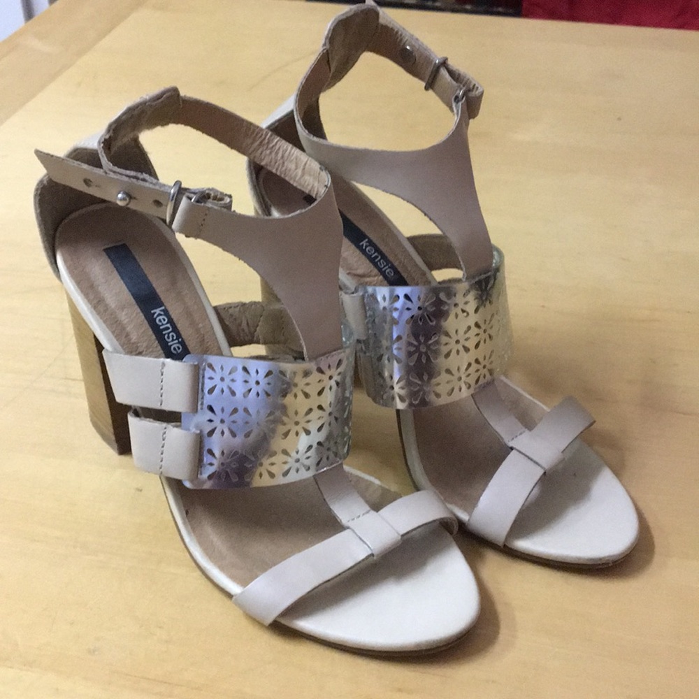 Kensie size 6.5m heels